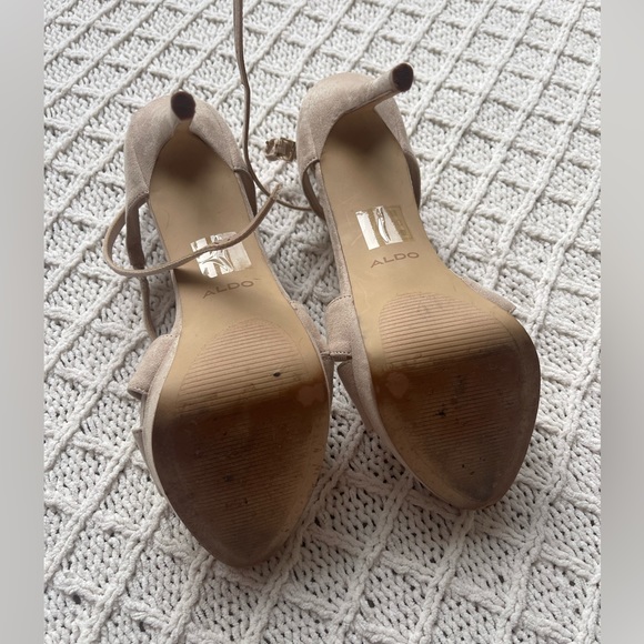 Aldo nude suede heels - Picture 3 of 6